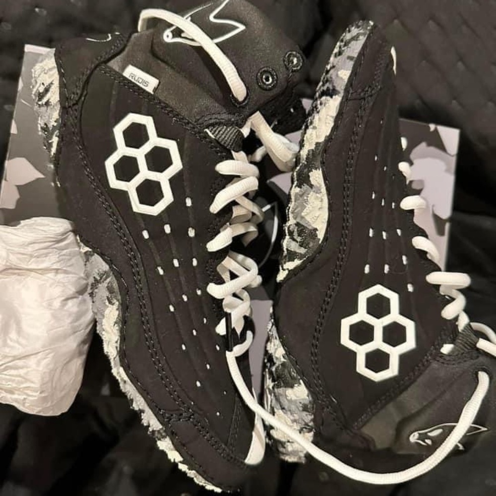 Rudis wrestling shoes